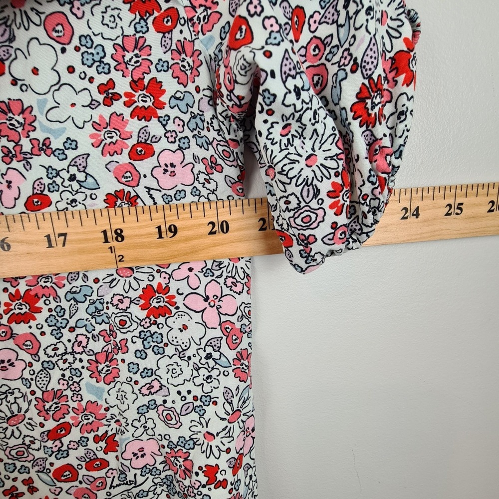 Tommy Hilfiger Womens Small Floral Smocked V-Neck Button Front Blouse Yoke Top - Picture 4 of 8